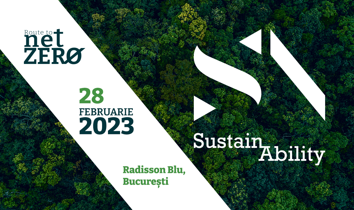 Evenimentul Sustain Ability la Radisson Blu, București, pe 28 februarie 2023, cu un fundal verde de pădure.