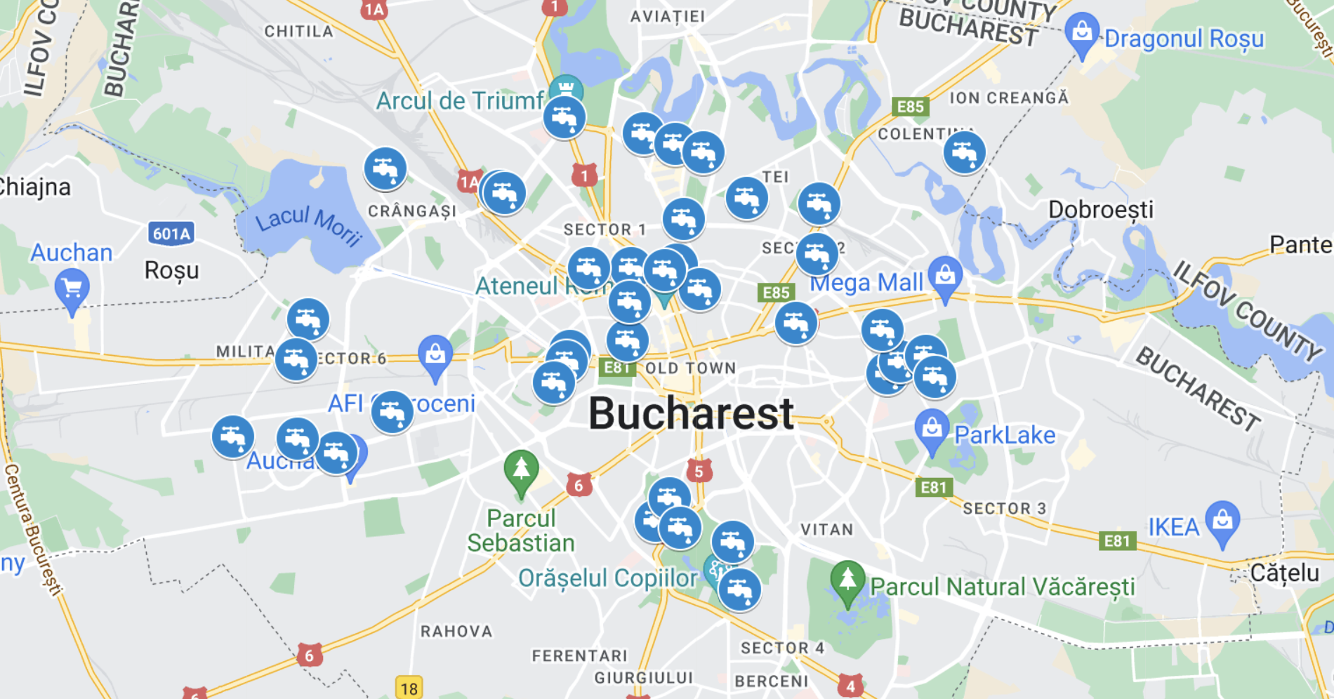 Interactive map of public fountains in Bucharest, Romania, with various locations marked.