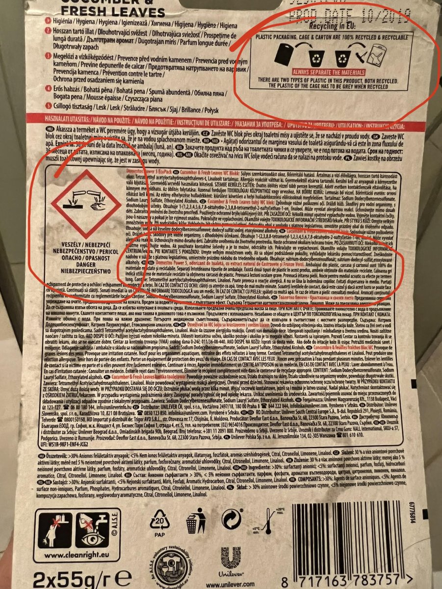 Ambalaj de odorizant pentru WC cu informații despre reciclare și conținut toxic.